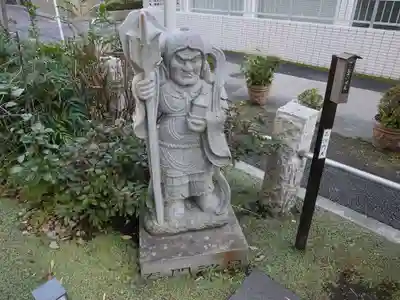 成子天神社の像