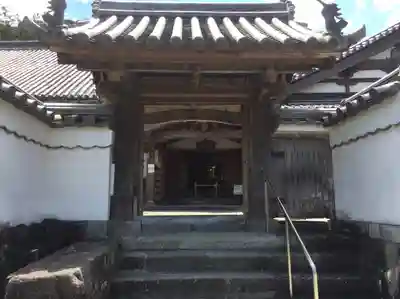 光明禅寺の山門・神門