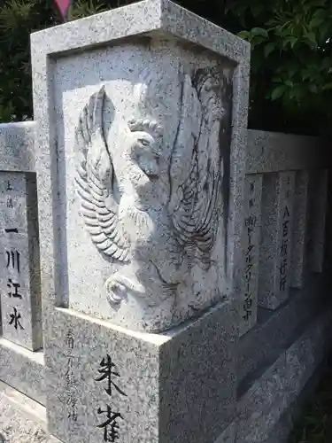 亀ケ池八幡宮の芸術