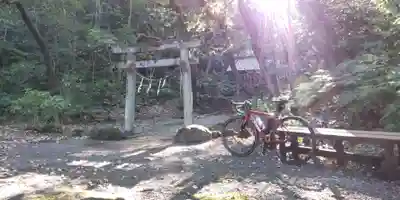 山の神社(神奈川県)