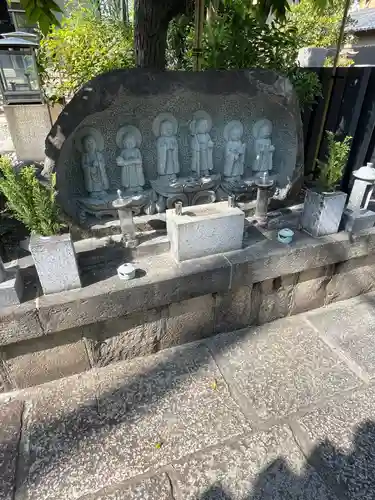 青蓮寺の地蔵