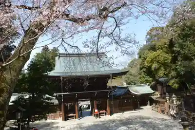 伊奈波神社の山門・神門