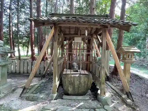 夏見神社の手水舎