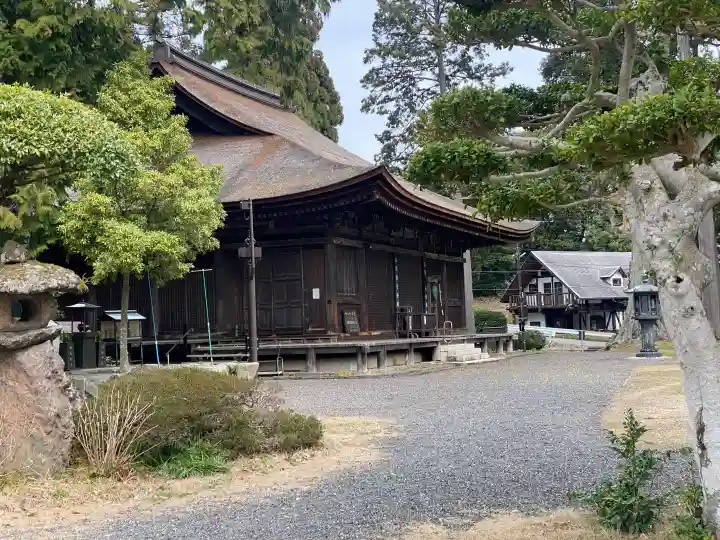 中山寺の{uncategorized: "未分類", other: "その他", undefined: "問題あり", building: "その他建物", grave: "お墓", sacred_gate: "鳥居", guardian: "狛犬", statue: "像", buddha: "仏像", history: "歴史", nature: "自然", garden: "庭園", animal: "動物", pagoda: "塔", temizu: "手水舎", mountain_gate: "山門・神門", sanctuary: "本殿・本堂", subordinate: "末社・摂社", art: "芸術", scenery: "景色", jizo: "地蔵", ema: "絵馬", goshuin: "御朱印", omikuji: "おみくじ", items: "授与品その他", amulet: "お守り", goshuincho: "御朱印帳", eats: "食事", festival: "お祭り", votive_dance: "神楽", shichigosan: "七五三参", wedding: "結婚式", experience: "体験その他", initially: "初詣", around: "周辺", anti_infection: "感染症対策"}