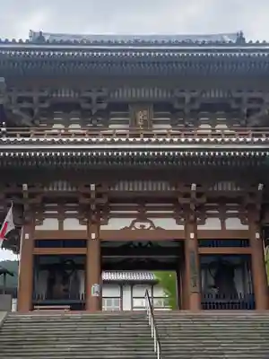 本佛寺の山門・神門