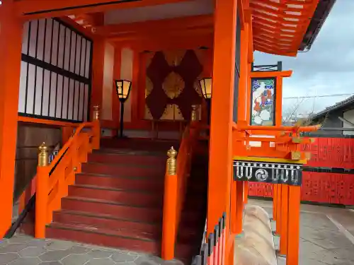 芸能神社の{uncategorized: "未分類", other: "その他", undefined: "問題あり", building: "その他建物", grave: "お墓", sacred_gate: "鳥居", guardian: "狛犬", statue: "像", buddha: "仏像", history: "歴史", nature: "自然", garden: "庭園", animal: "動物", pagoda: "塔", temizu: "手水舎", mountain_gate: "山門・神門", sanctuary: "本殿・本堂", subordinate: "末社・摂社", art: "芸術", scenery: "景色", jizo: "地蔵", ema: "絵馬", goshuin: "御朱印", omikuji: "おみくじ", items: "授与品その他", amulet: "お守り", goshuincho: "御朱印帳", eats: "食事", festival: "お祭り", votive_dance: "神楽", shichigosan: "七五三参", wedding: "結婚式", experience: "体験その他", initially: "初詣", around: "周辺", anti_infection: "感染症対策"}