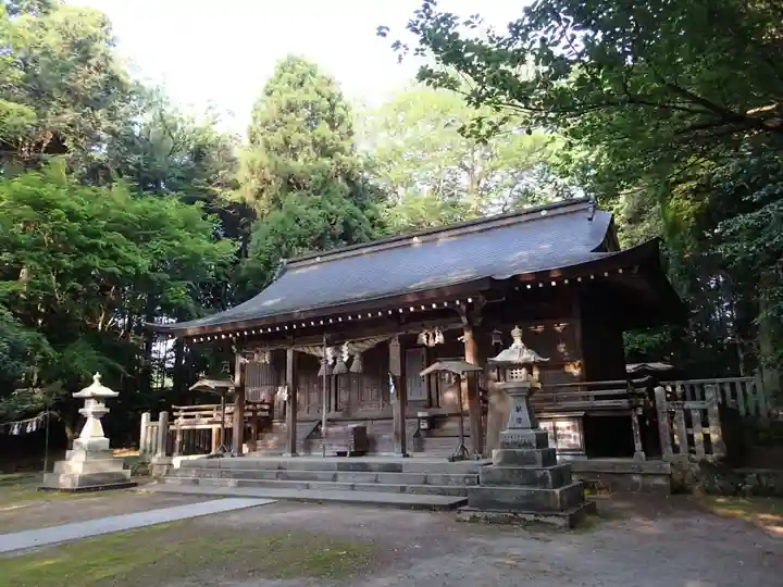 倭文神社の本殿・本堂