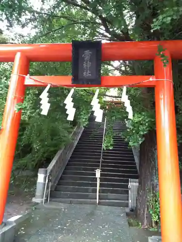 雷神社の鳥居