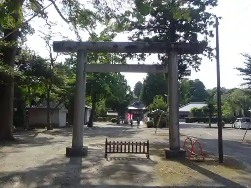 八街神社の鳥居