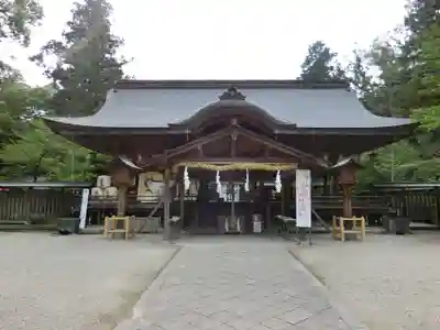 大和神社の本殿・本堂