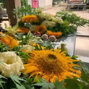 滑川神社 - 仕事と子どもの守り神の手水舎(2021年07月28日(水) 15時13分31秒投稿)