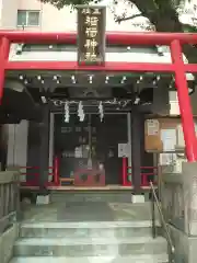 五柱稲荷神社の本殿