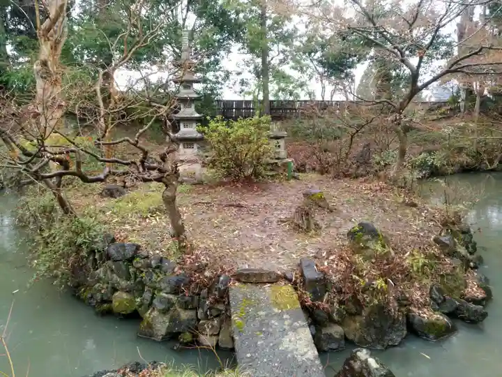 古長禅寺の庭園