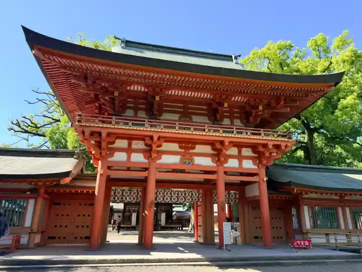 武蔵一宮氷川神社の{uncategorized: "未分類", other: "その他", undefined: "問題あり", building: "その他建物", grave: "お墓", sacred_gate: "鳥居", guardian: "狛犬", statue: "像", buddha: "仏像", history: "歴史", nature: "自然", garden: "庭園", animal: "動物", pagoda: "塔", temizu: "手水舎", mountain_gate: "山門・神門", sanctuary: "本殿・本堂", subordinate: "末社・摂社", art: "芸術", scenery: "景色", jizo: "地蔵", ema: "絵馬", goshuin: "御朱印", omikuji: "おみくじ", items: "授与品その他", amulet: "お守り", goshuincho: "御朱印帳", eats: "食事", festival: "お祭り", votive_dance: "神楽", shichigosan: "七五三参", wedding: "結婚式", experience: "体験その他", initially: "初詣", around: "周辺", anti_infection: "感染症対策"}