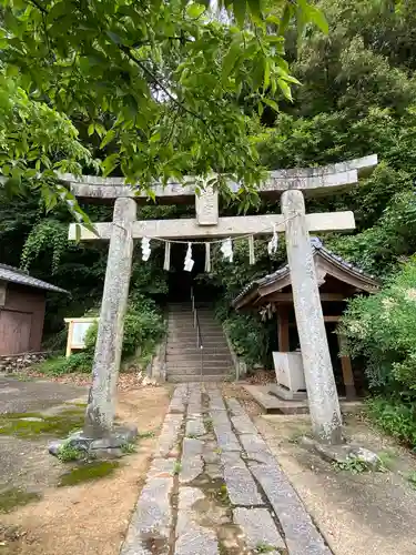 八旗八幡宮の鳥居