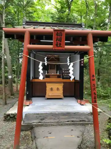 新屋山神社(山梨県)