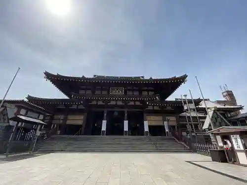 川崎大師（平間寺）の本殿・本堂