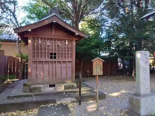 鷲宮神社の末社・摂社