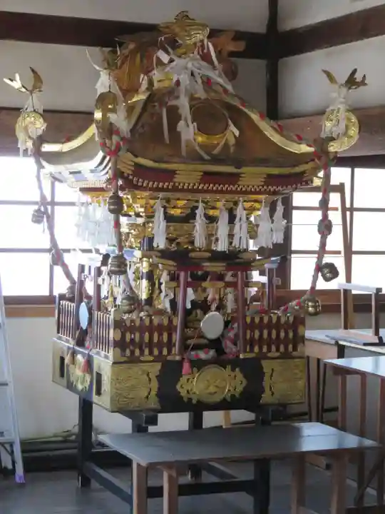 山梨岡神社のお祭り