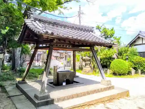 田戸社の手水舎