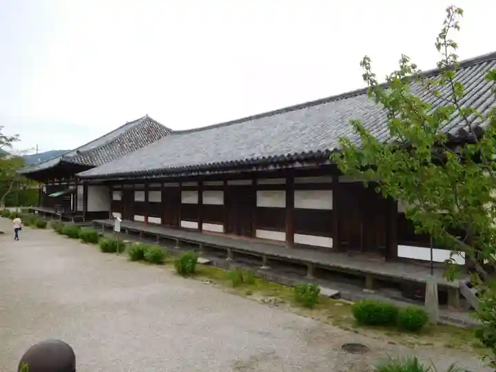 元興寺の本殿・本堂