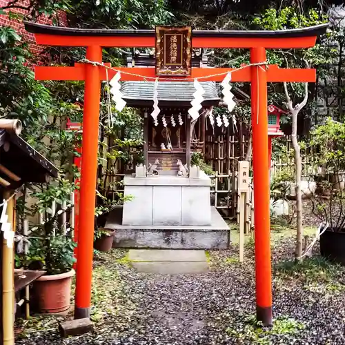 三田春日神社の鳥居