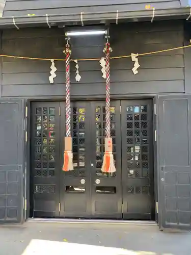 若宮八幡宮 の末社・摂社