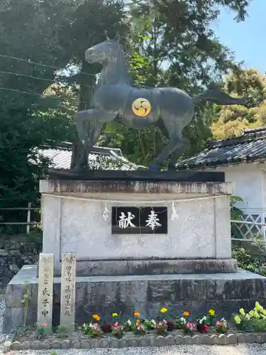 住吉神社の像