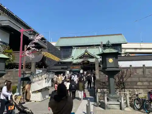 成田山深川不動堂（新勝寺東京別院）の{uncategorized: "未分類", other: "その他", undefined: "問題あり", building: "その他建物", grave: "お墓", sacred_gate: "鳥居", guardian: "狛犬", statue: "像", buddha: "仏像", history: "歴史", nature: "自然", garden: "庭園", animal: "動物", pagoda: "塔", temizu: "手水舎", mountain_gate: "山門・神門", sanctuary: "本殿・本堂", subordinate: "末社・摂社", art: "芸術", scenery: "景色", jizo: "地蔵", ema: "絵馬", goshuin: "御朱印", omikuji: "おみくじ", items: "授与品その他", amulet: "お守り", goshuincho: "御朱印帳", eats: "食事", festival: "お祭り", votive_dance: "神楽", shichigosan: "七五三参", wedding: "結婚式", experience: "体験その他", initially: "初詣", around: "周辺", anti_infection: "感染症対策"}