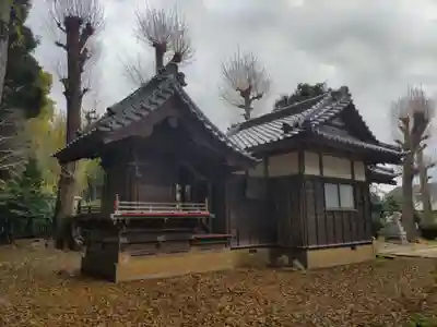 八幡神社（岡発戸）の本殿・本堂