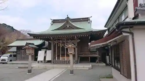 鴨居八幡神社の本殿・本堂