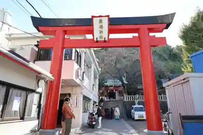 元町厳島神社の鳥居