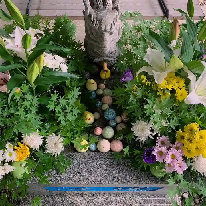 滑川神社 - 仕事と子どもの守り神の手水舎
