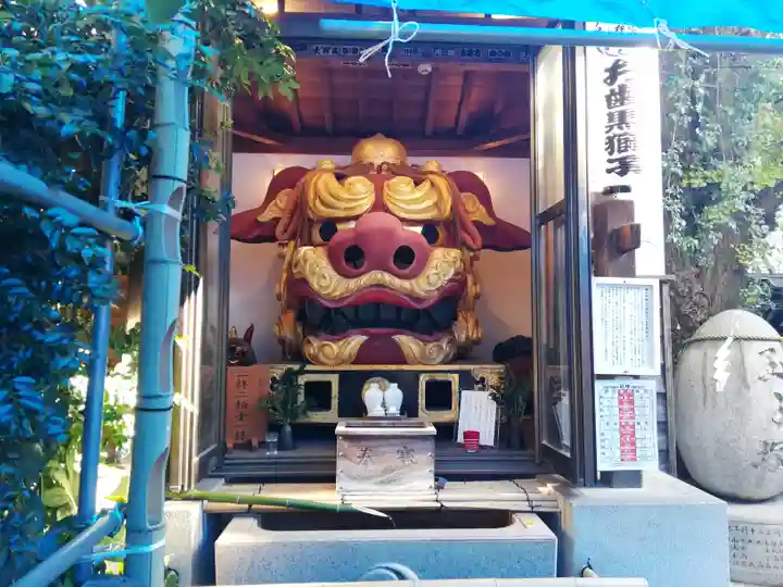 波除神社(波除稲荷神社)の狛犬