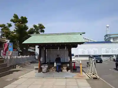 和田神社の手水舎