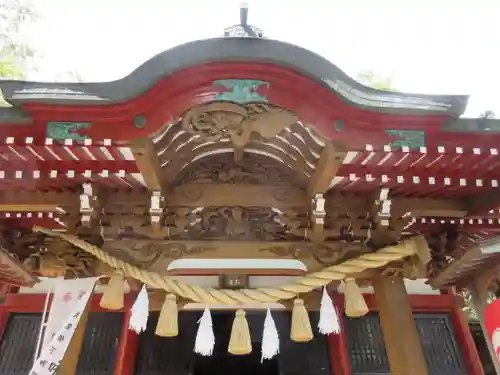 山中諏訪神社の本殿