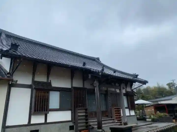宝積寺の{uncategorized: "未分類", other: "その他", undefined: "問題あり", building: "その他建物", grave: "お墓", sacred_gate: "鳥居", guardian: "狛犬", statue: "像", buddha: "仏像", history: "歴史", nature: "自然", garden: "庭園", animal: "動物", pagoda: "塔", temizu: "手水舎", mountain_gate: "山門・神門", sanctuary: "本殿・本堂", subordinate: "末社・摂社", art: "芸術", scenery: "景色", jizo: "地蔵", ema: "絵馬", goshuin: "御朱印", omikuji: "おみくじ", items: "授与品その他", amulet: "お守り", goshuincho: "御朱印帳", eats: "食事", festival: "お祭り", votive_dance: "神楽", shichigosan: "七五三参", wedding: "結婚式", experience: "体験その他", initially: "初詣", around: "周辺", anti_infection: "感染症対策"}