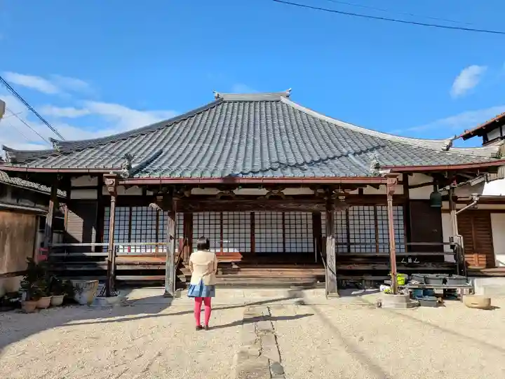願入寺の本殿・本堂
