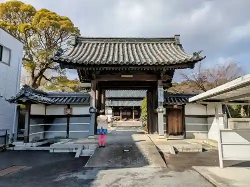 興正寺の山門・神門