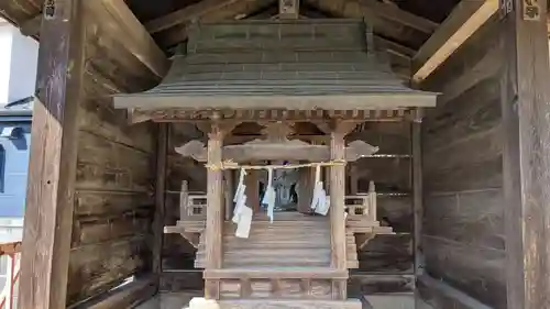 宝登山神社の本殿・本堂