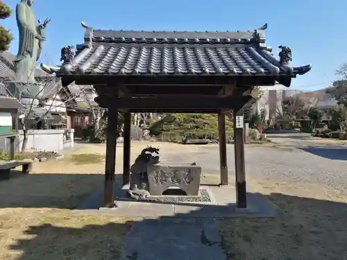 宝珠院の手水舎