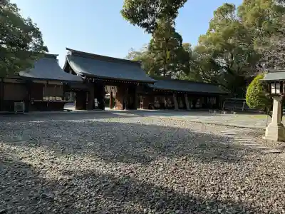 竈山神社の{uncategorized: "未分類", other: "その他", undefined: "問題あり", building: "その他建物", grave: "お墓", sacred_gate: "鳥居", guardian: "狛犬", statue: "像", buddha: "仏像", history: "歴史", nature: "自然", garden: "庭園", animal: "動物", pagoda: "塔", temizu: "手水舎", mountain_gate: "山門・神門", sanctuary: "本殿・本堂", subordinate: "末社・摂社", art: "芸術", scenery: "景色", jizo: "地蔵", ema: "絵馬", goshuin: "御朱印", omikuji: "おみくじ", items: "授与品その他", amulet: "お守り", goshuincho: "御朱印帳", eats: "食事", festival: "お祭り", votive_dance: "神楽", shichigosan: "七五三参", wedding: "結婚式", experience: "体験その他", initially: "初詣", around: "周辺", anti_infection: "感染症対策"}