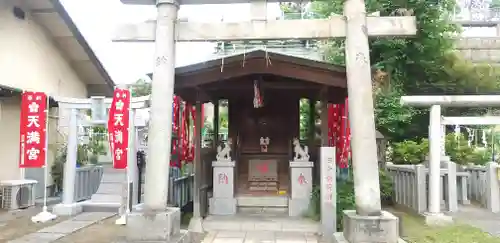 小菅神社の鳥居