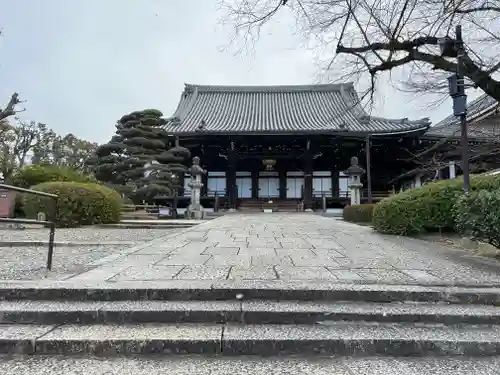 大谷本廟の本殿・本堂