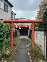 上宿稲荷社の{uncategorized: "未分類", other: "その他", undefined: "問題あり", building: "その他建物", grave: "お墓", sacred_gate: "鳥居", guardian: "狛犬", statue: "像", buddha: "仏像", history: "歴史", nature: "自然", garden: "庭園", animal: "動物", pagoda: "塔", temizu: "手水舎", mountain_gate: "山門・神門", sanctuary: "本殿・本堂", subordinate: "末社・摂社", art: "芸術", scenery: "景色", jizo: "地蔵", ema: "絵馬", goshuin: "御朱印", omikuji: "おみくじ", items: "授与品その他", amulet: "お守り", goshuincho: "御朱印帳", eats: "食事", festival: "お祭り", votive_dance: "神楽", shichigosan: "七五三参", wedding: "結婚式", experience: "体験その他", initially: "初詣", around: "周辺", anti_infection: "感染症対策"}