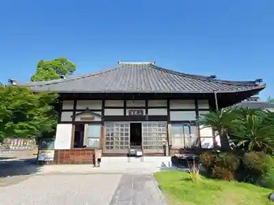 極楽寺の本殿・本堂