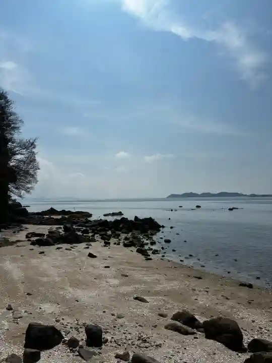 八百富神社の{uncategorized: "未分類", other: "その他", undefined: "問題あり", building: "その他建物", grave: "お墓", sacred_gate: "鳥居", guardian: "狛犬", statue: "像", buddha: "仏像", history: "歴史", nature: "自然", garden: "庭園", animal: "動物", pagoda: "塔", temizu: "手水舎", mountain_gate: "山門・神門", sanctuary: "本殿・本堂", subordinate: "末社・摂社", art: "芸術", scenery: "景色", jizo: "地蔵", ema: "絵馬", goshuin: "御朱印", omikuji: "おみくじ", items: "授与品その他", amulet: "お守り", goshuincho: "御朱印帳", eats: "食事", festival: "お祭り", votive_dance: "神楽", shichigosan: "七五三参", wedding: "結婚式", experience: "体験その他", initially: "初詣", around: "周辺", anti_infection: "感染症対策"}