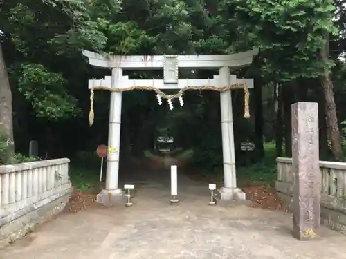 阿弥神社の鳥居