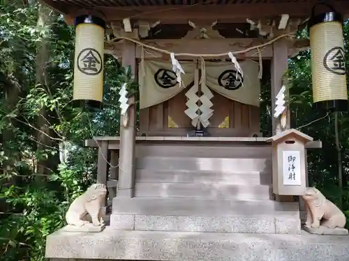 須天熊野神社の末社・摂社