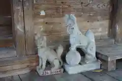 鶴ケ城稲荷神社の狛犬